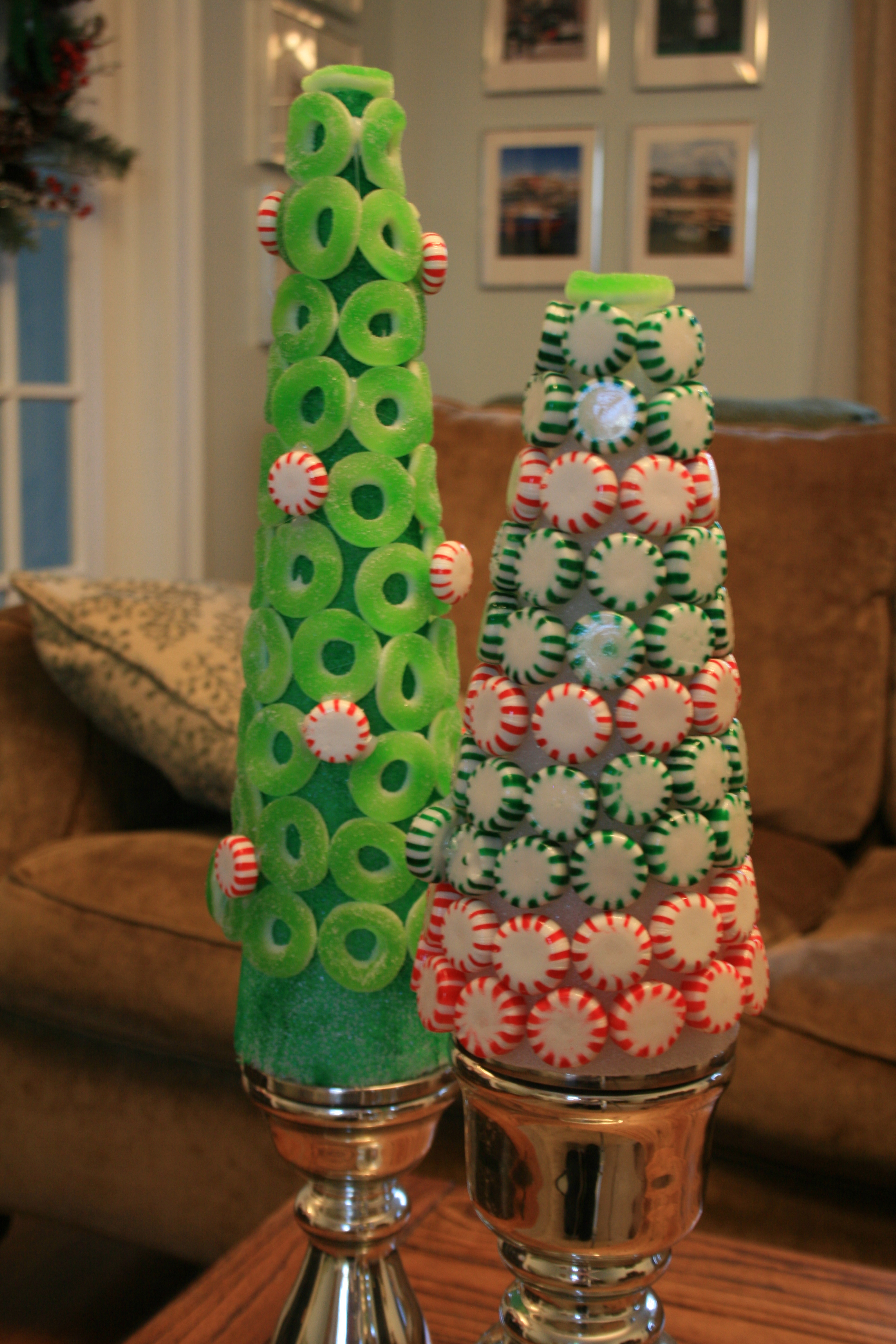 candyland-christmas-tree-decorations-fine-design