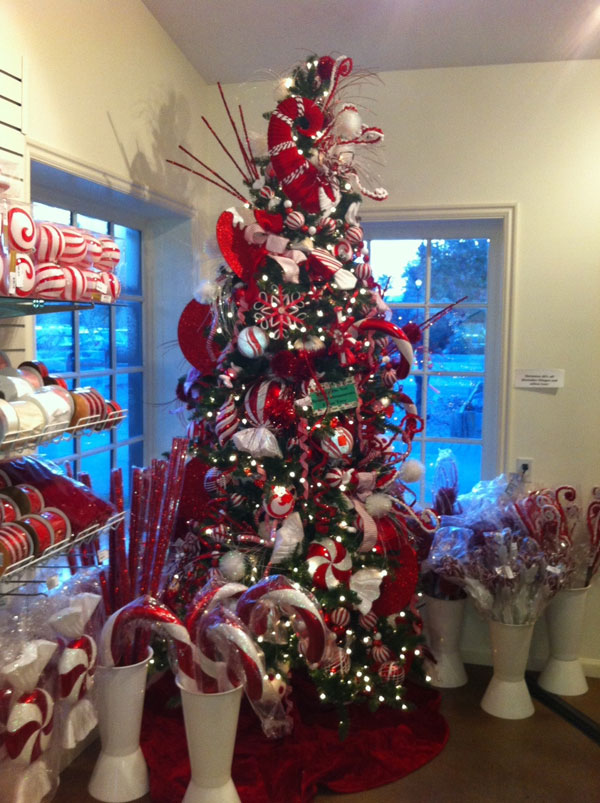42 Creative Christmas Tree Decorations Ideas - Decoration Love
