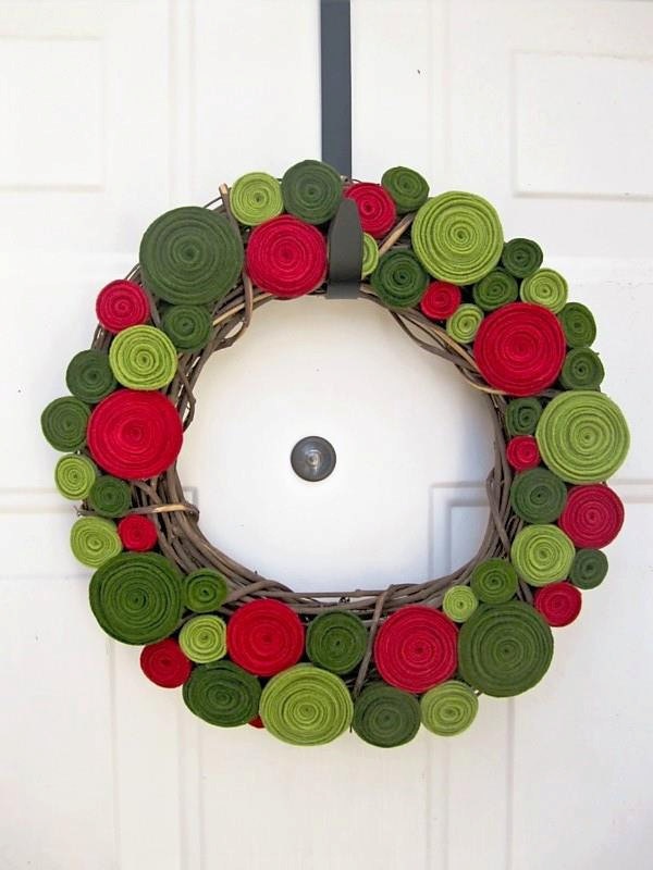 felt-christmas-wreath