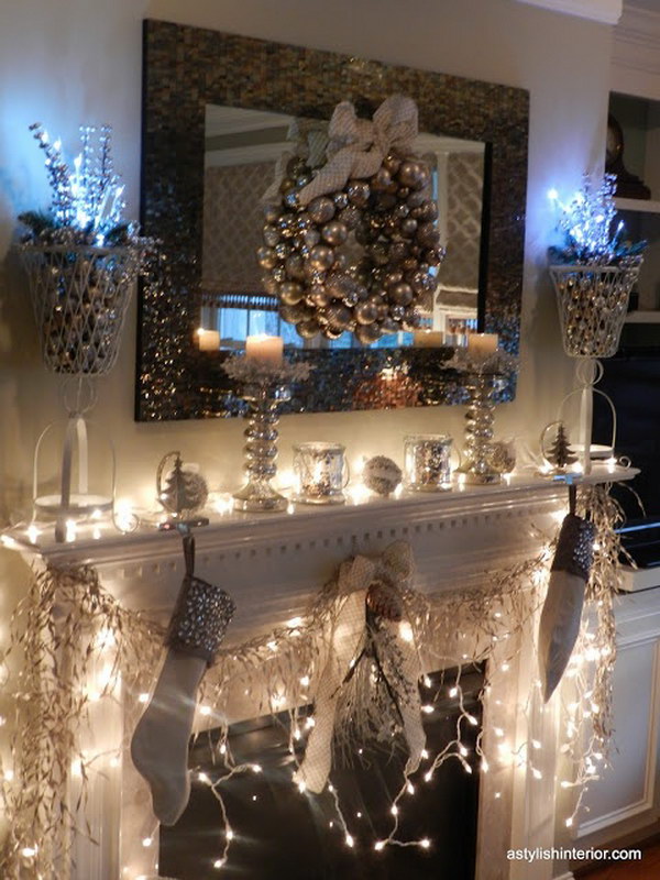 gold-christmas-mantel-decorations