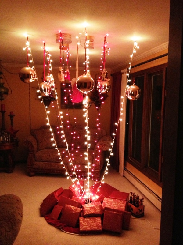 hang-from-ceiling-upside-down-christmas