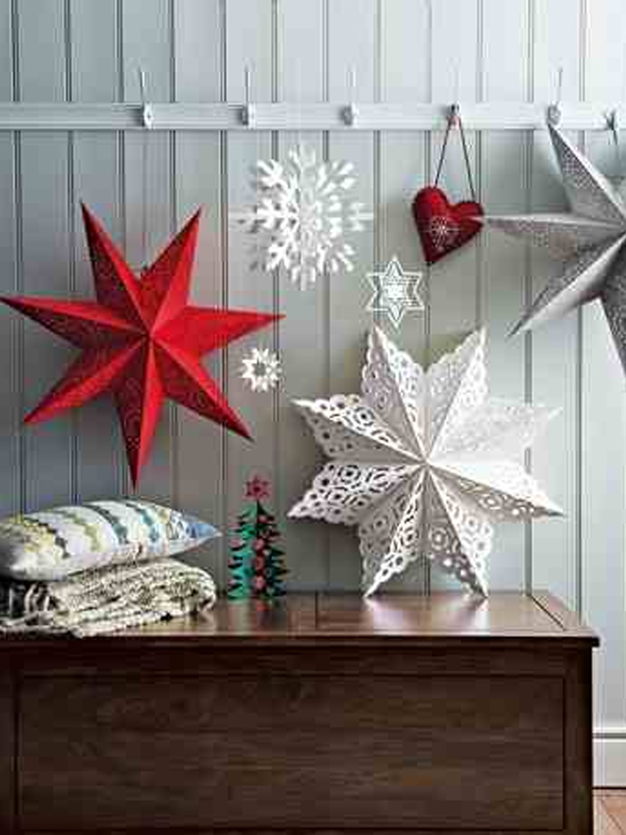 make-your-own-christmas-decorations
