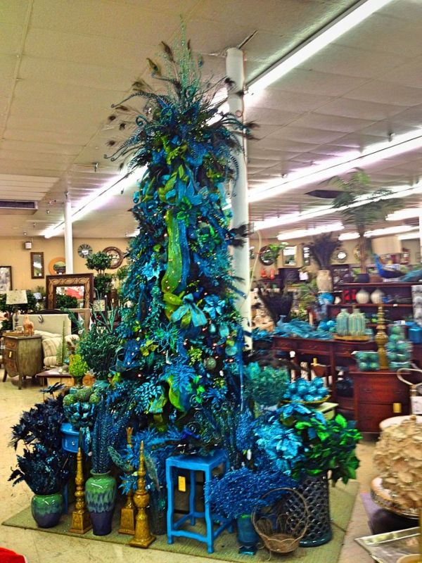peacock-christmas-tree-fine-ideas