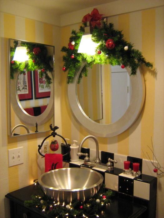 powder-room-decoration-christmas