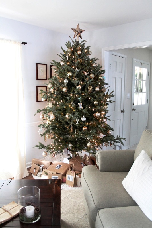 simple-christmas-tree-decor