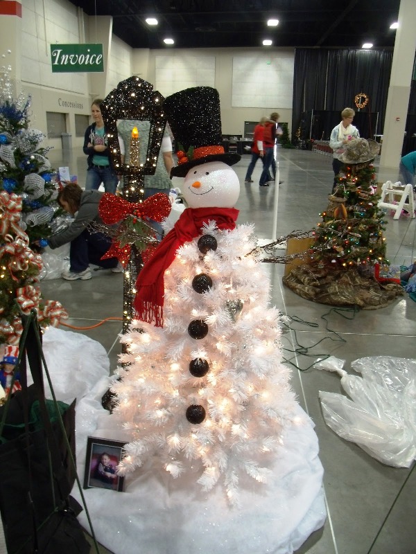 snowman-christmas-tree-fine-ideas