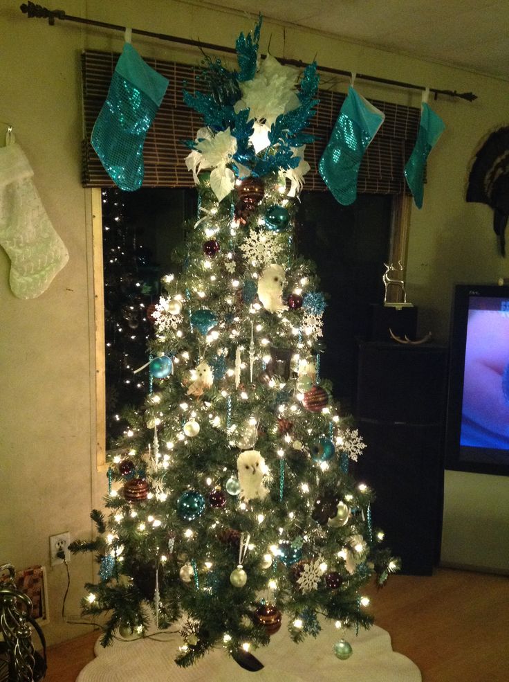 38 Teal Christmas Tree Decorations Ideas - Decoration Love