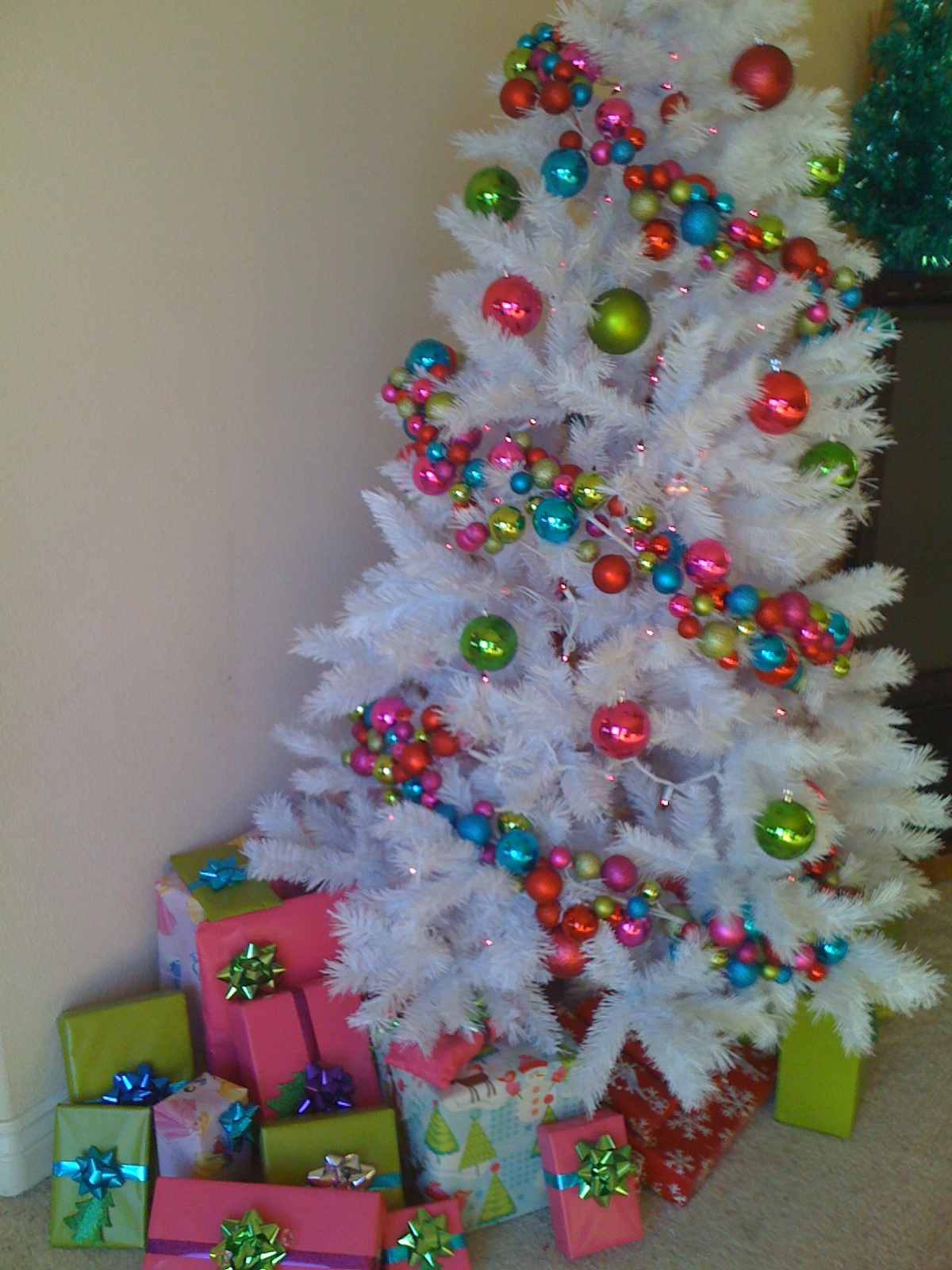 white-christmas-tree-with-bright-colors