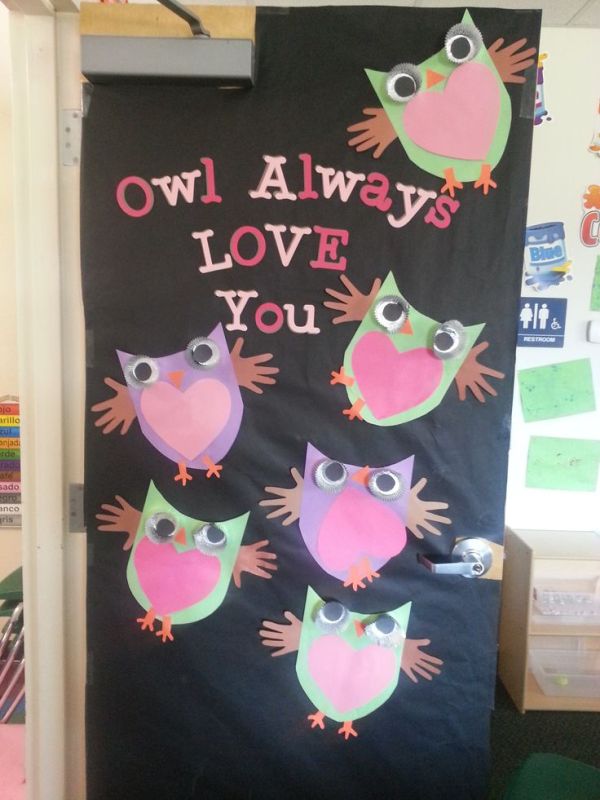 classroom-door-decoration-for-valentine-day