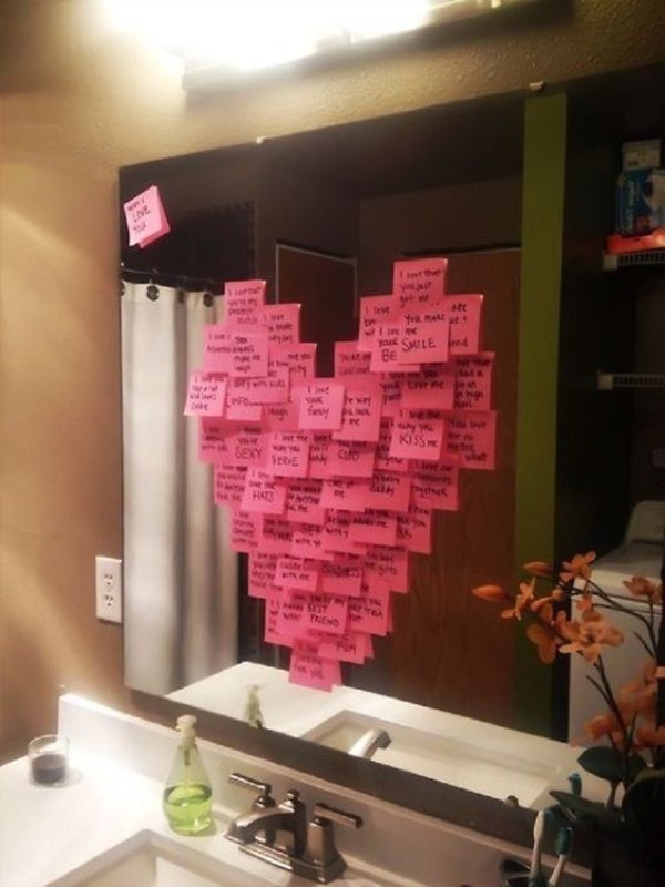 decorate-your-kids-bathroom-mirror-with-this-heart-made-out-of-sticky-notes