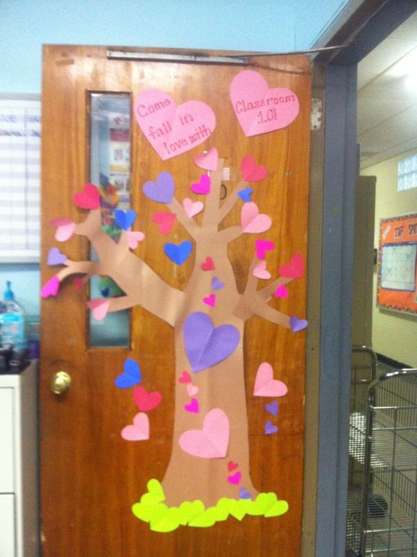 valentine-classroom-door-decoration