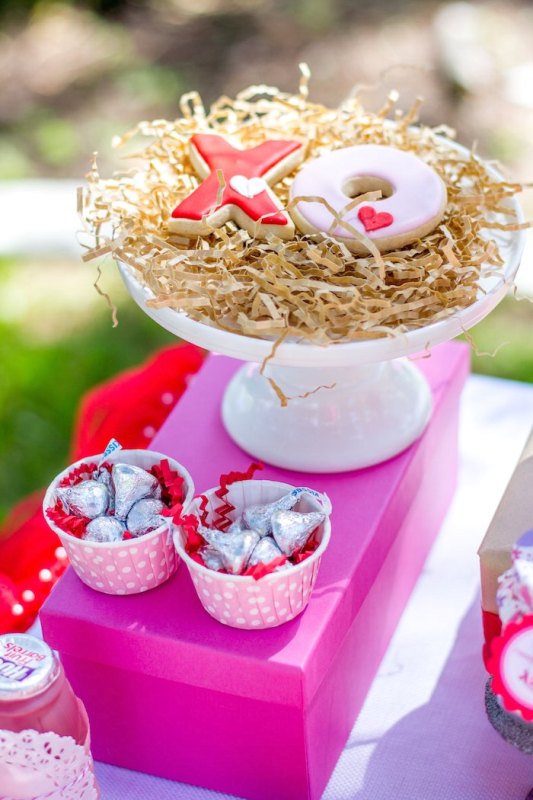 valentine-candy-party-favor-ideas